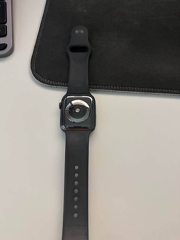 Apple Smartwatch: Apple Watch Series 5 44mm – Gebraucht aus Schaffhausen von Camerji12 1