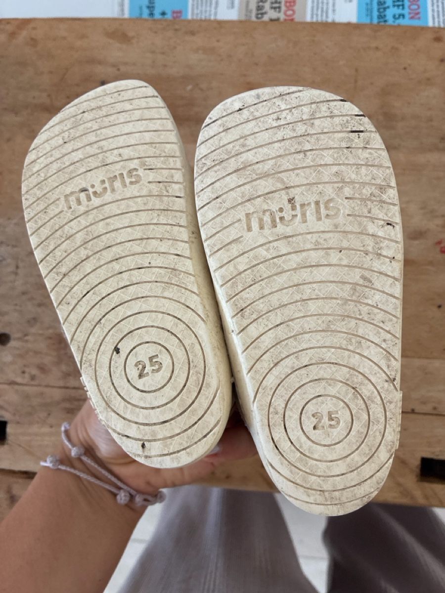 Chaussures garçon: Muris Barfussschuhe Gr 25 – D'occasion à Rifferswil par nahug 1