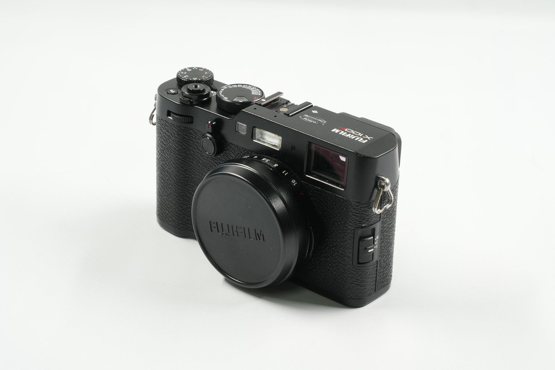Fujifilm Fotocamera: Fujifilm X100F Digitalkamera – Usato da Galgenen venduto da Fmg 3