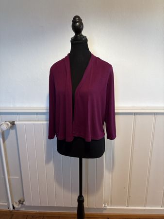 Street One Cardigan, Lila, Grösse 38, Top Zustand!
