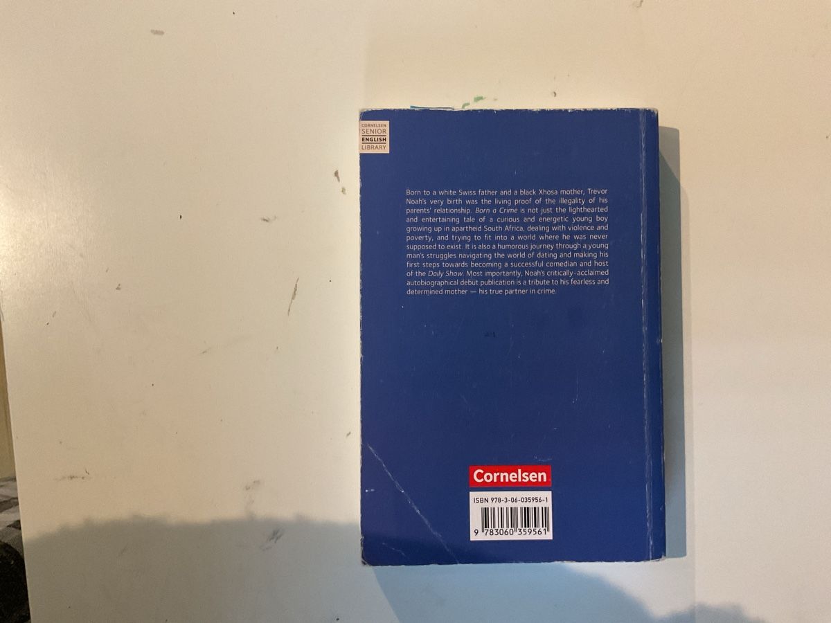 Libri: Born a Crime, Englisch Buch  – Usato da Rüti ZH venduto da lua_99pv 1