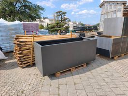 Hochwertiger Aluminium-Pflanztrog mit Überlauf