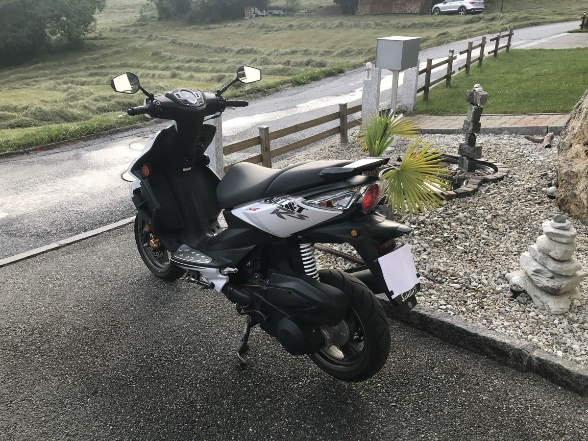 Tgb Scooter: TGB 125 RS Roller – Usato da Erschmatt venduto da claudio17 1
