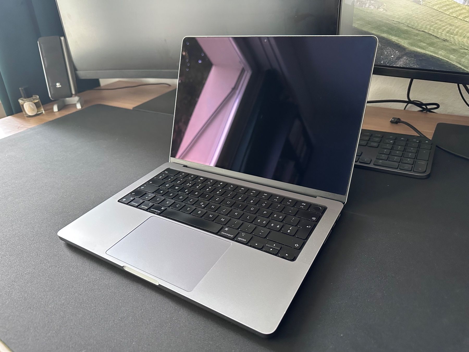 Apple Notebook: MacBook Pro 14" M1 Pro | 2021 | 512GB – Usato da Zürich venduto da ant_jd9l
