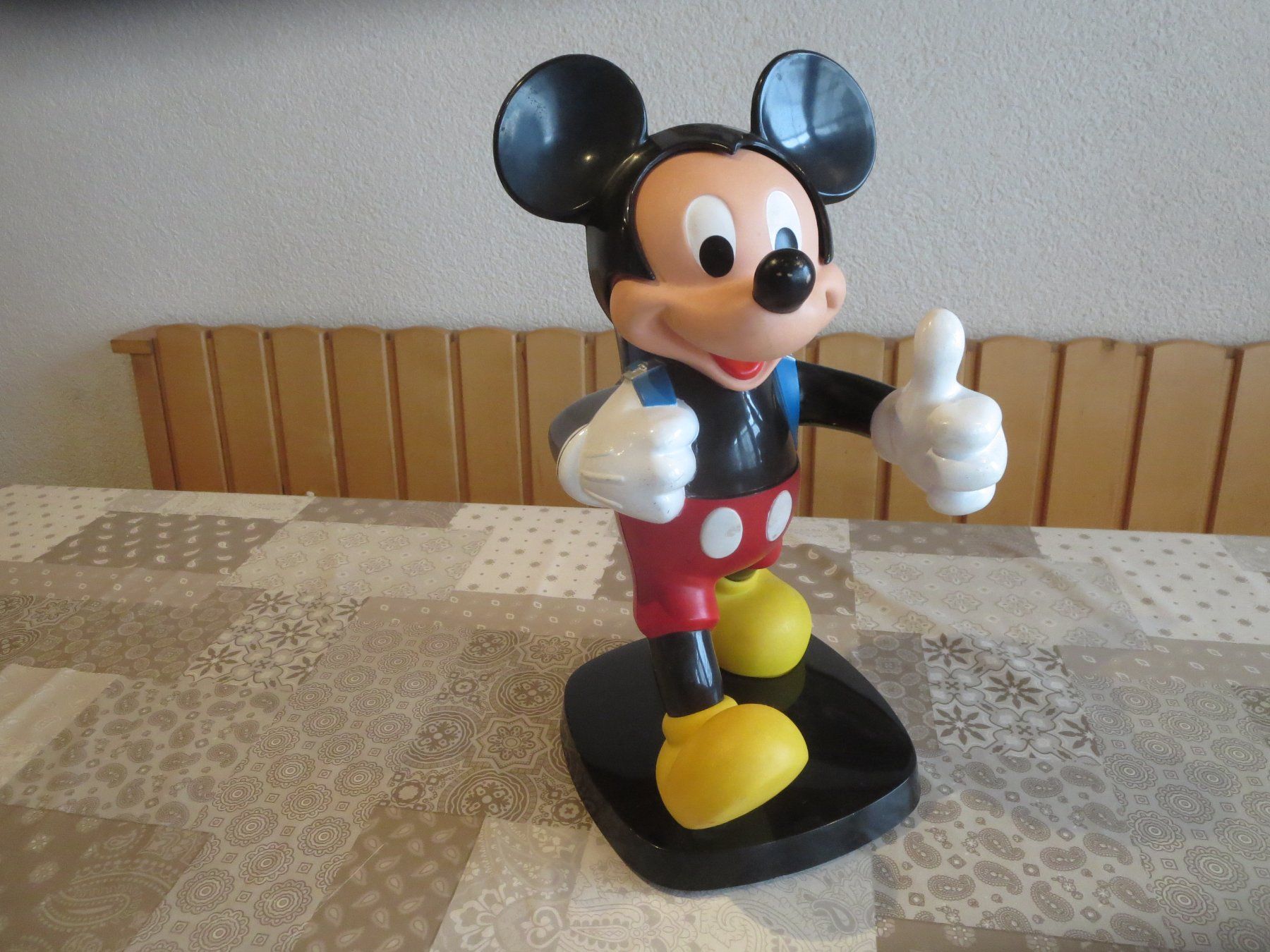Figuren: Grosse Micky Maus – Gebraucht aus Wolfhalden von Quiria68