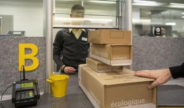 Poupées: Barbie BMR 1959-produced in 2021 – Neuf avec emballage d'origine à CHENE-BOUGERIES par homeswisshome 4