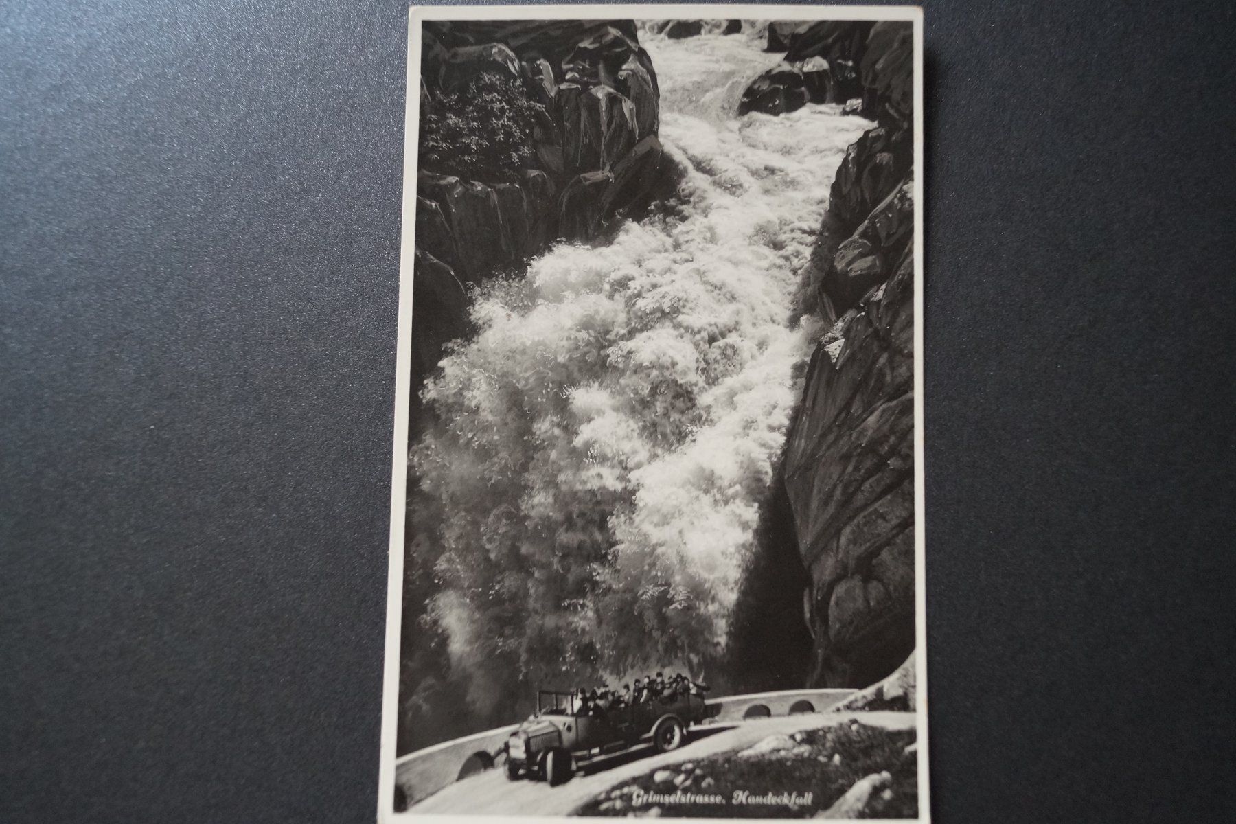 Cartoline postali: AK Grimselstrasse Handeckfall – Usato da Böckten venduto da Hansi36