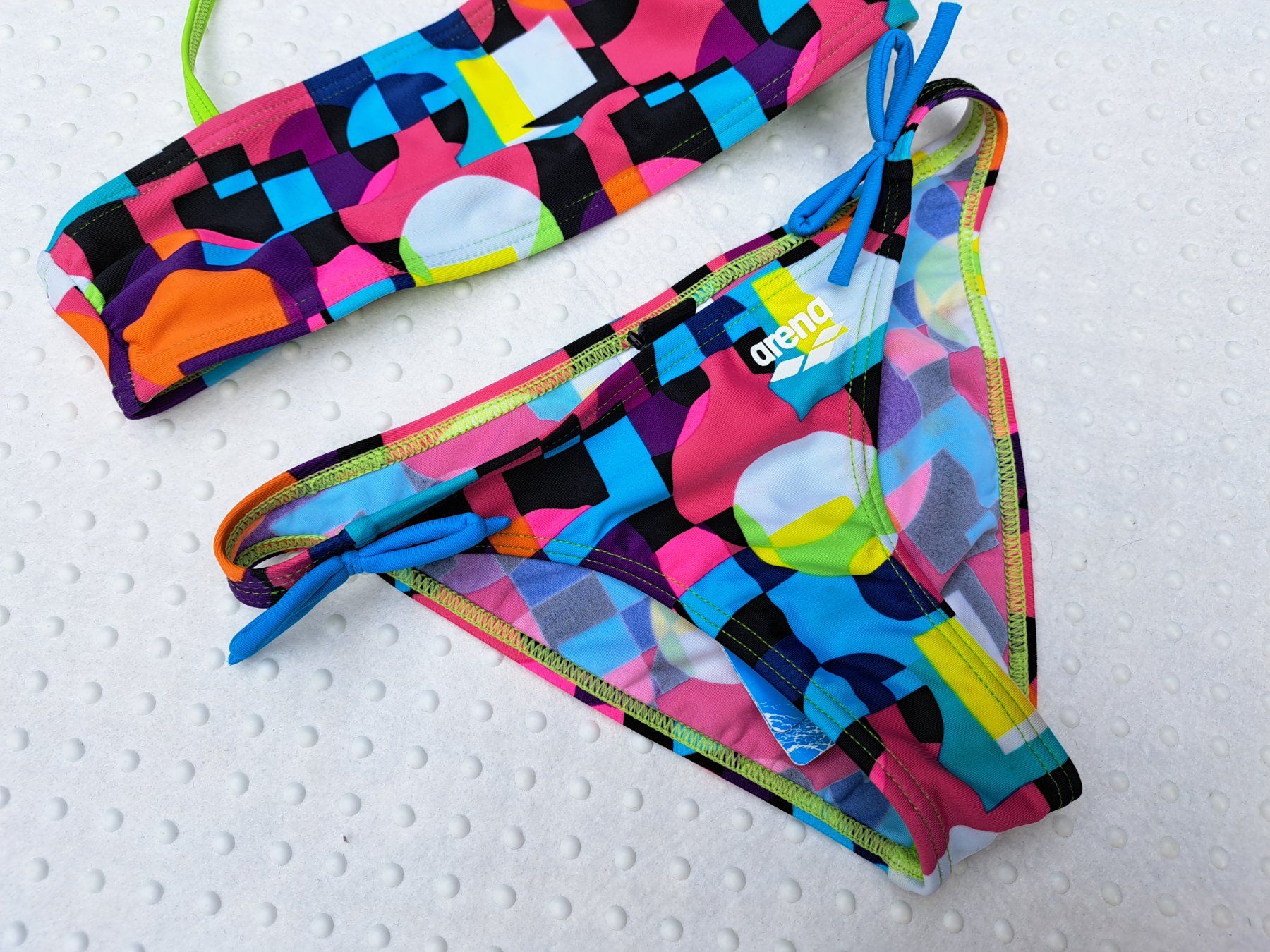 Arena Costumi da bagno & Bikini: NEU! ARENA Mädchen Bikini Gr. 140 – Nuovo e nell'imballaggio originale da Gysenstein venduto da joshuas81 1