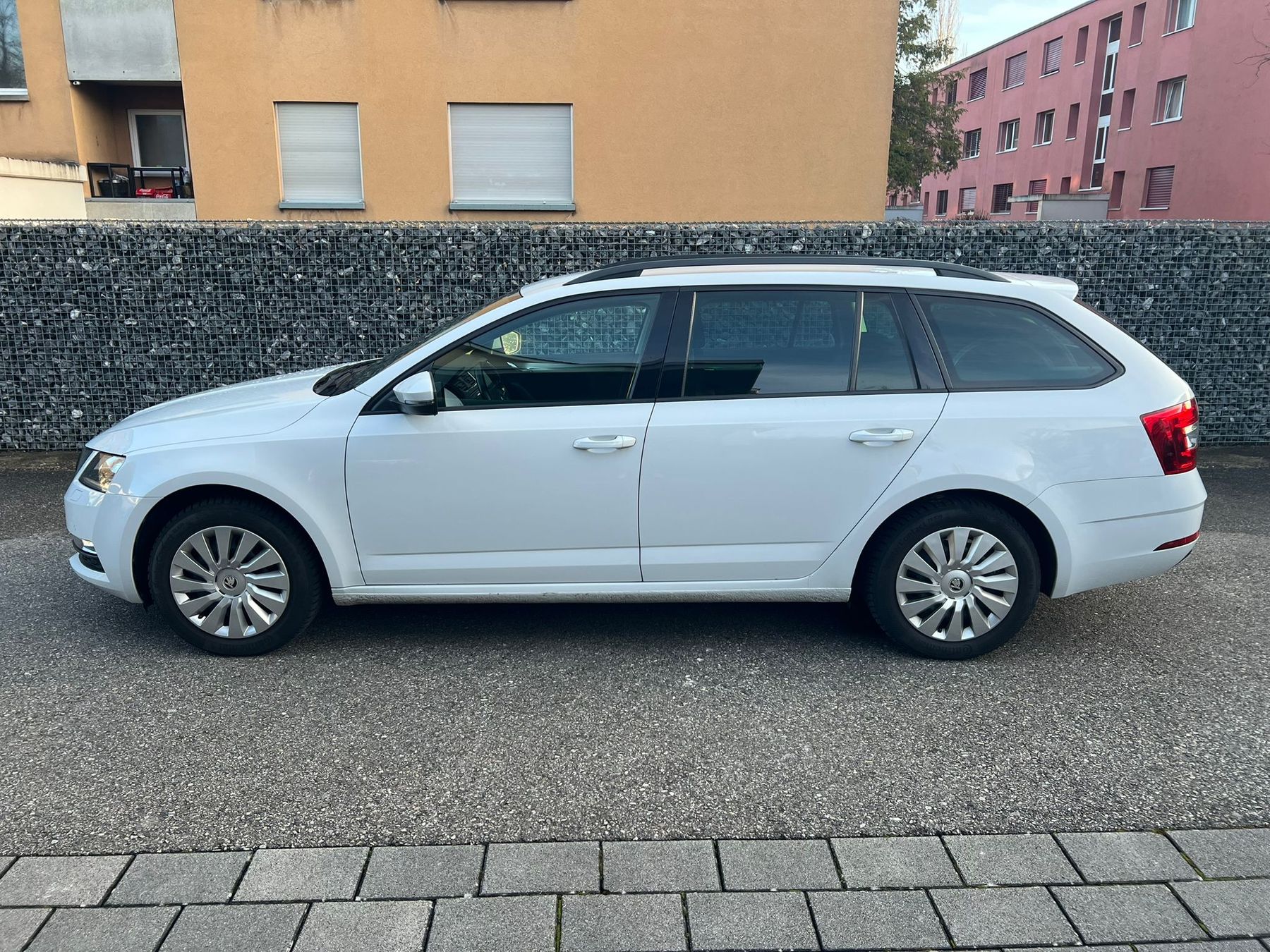 Skoda Autos: Skoda Octavia – Gebraucht aus Schönenwerd von Vittel10 1