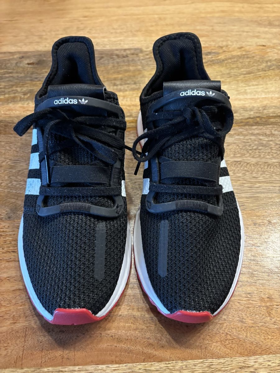 Adidas Herrenschuhe: Adidas U_Path Run Sneaker Gr.41 1/3 – Gebraucht aus Oberdorf SO von sa-na 1