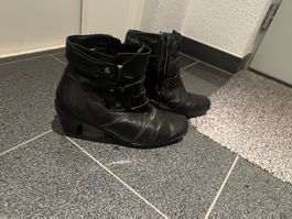 Ungefütterte Stiefel, Gr. 39