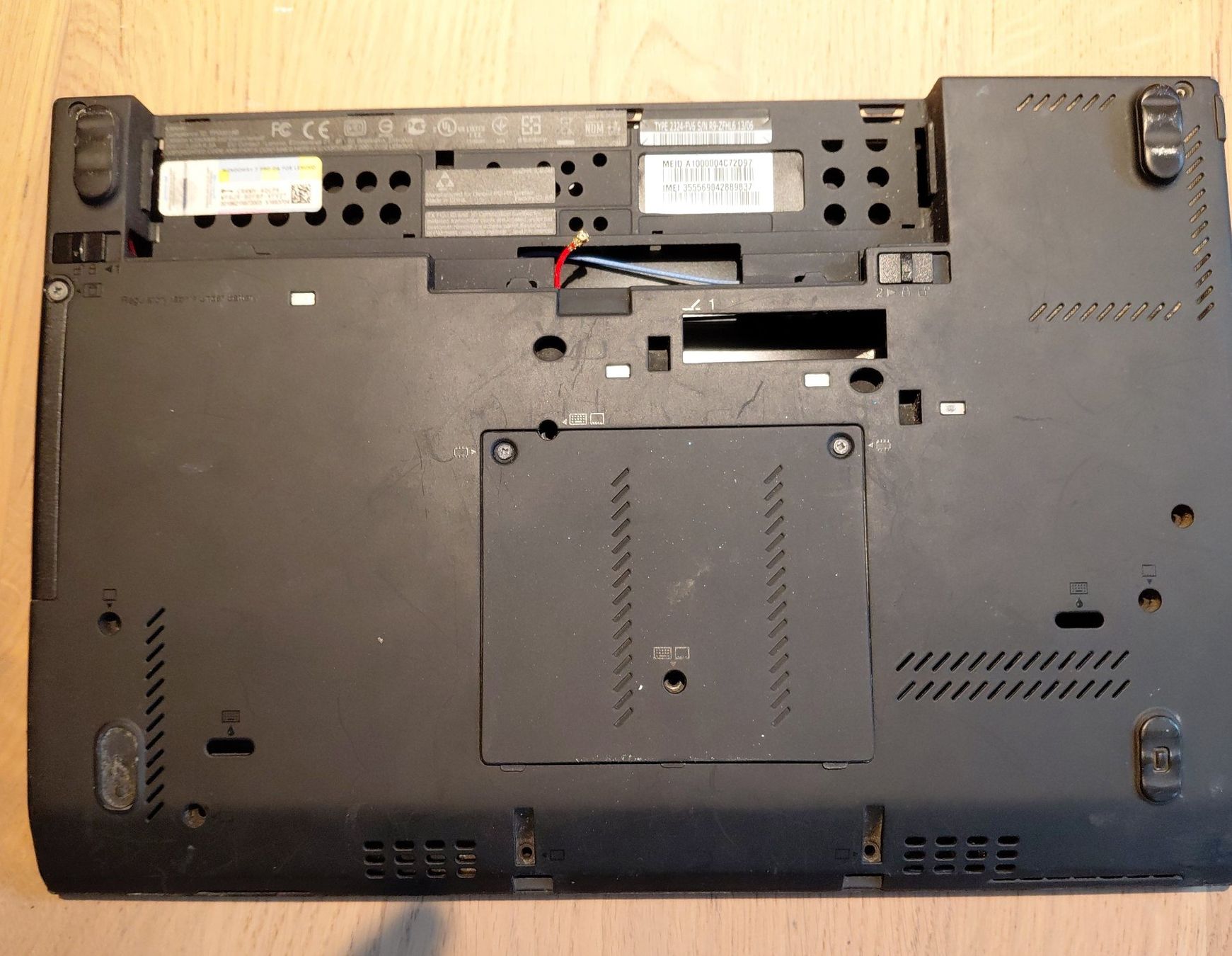 Monitor: lenovo  X220 – Usato da Bern venduto da hello-bern 9