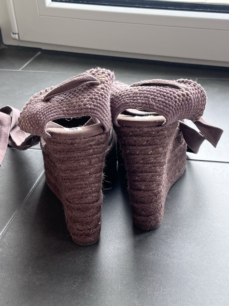 Pull&Bear Scarpe da donna: Pull & Bear Espadrilles Keilabsatz Grösse 39 guter Zustand – Nuovo (secondo la descrizione) da St. Gallen venduto da Foxy-Magpie 2