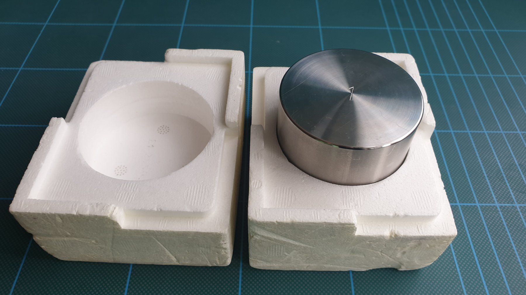 Mettler Toledo Accessori da laboratorio: Gewicht 1kg - Kalibriergewicht, Eichgewicht, Prüfgewicht – Usato da Muttenz venduto da Glaucos 1