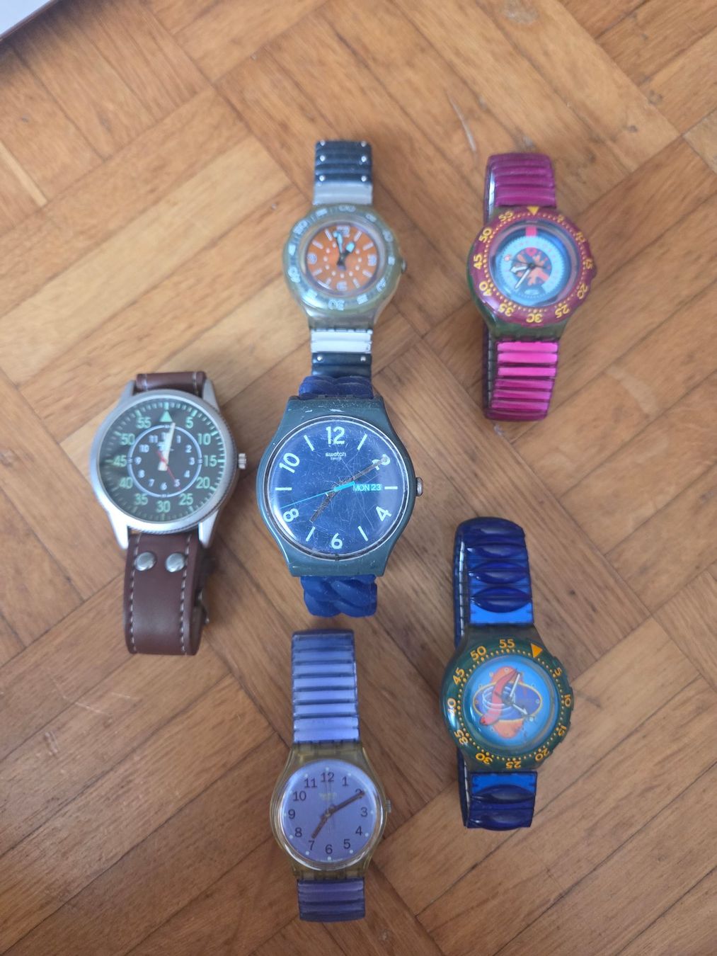 Swatch Montres: Switch Uhren und andere – D'occasion à Basel par Roundtrip 1