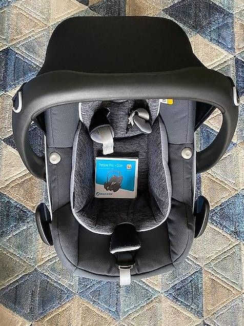 Sièges auto: Maxi cosi Pebble Pro i-Size comme neuf  – D'occasion à St-Blaise par ivo_6ty8