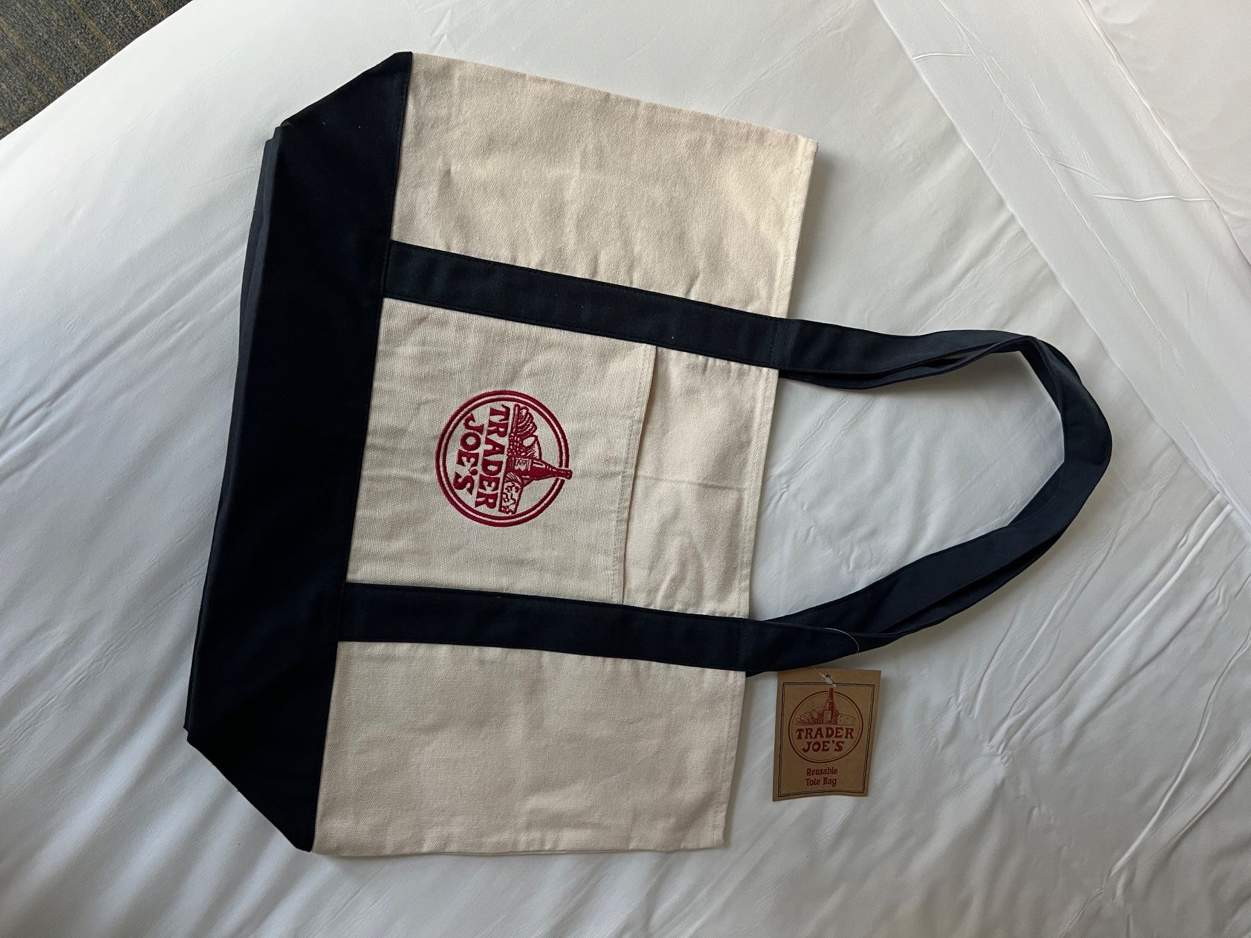 Sacs: Trader Joe’s Tasche – Neuf avec emballage d'origine à Kloten par ten_wz9q