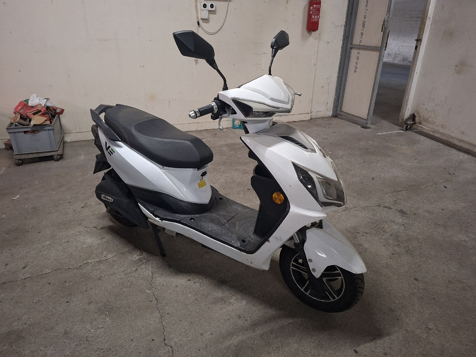 Scooter: Elektro roller 45kmh Vengo leo – Usato da Zürich venduto da Yves_007 2
