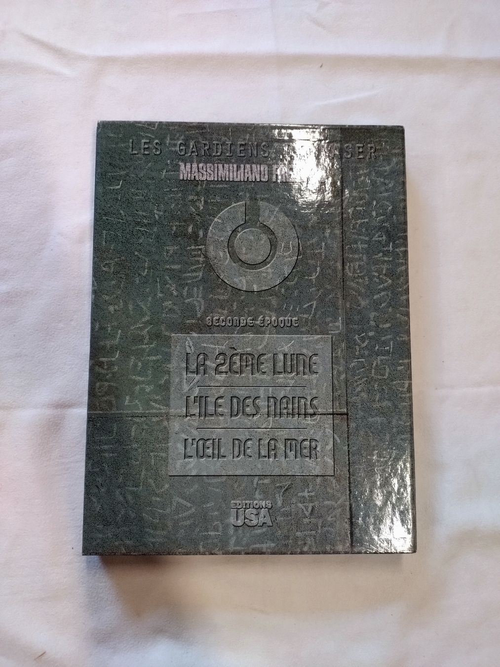 Fumetti: Coffret  Les Gardiens du Maser - Seconde Époque - 1-3 – Usato da Farvagny-le-Grand venduto da LaCaverne 1