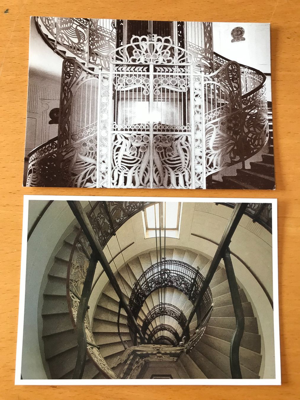 Cartoline postali: 2x Postkarten Otto Wagner Treppenhausmotive – Usato da Luzern venduto da mey_s13