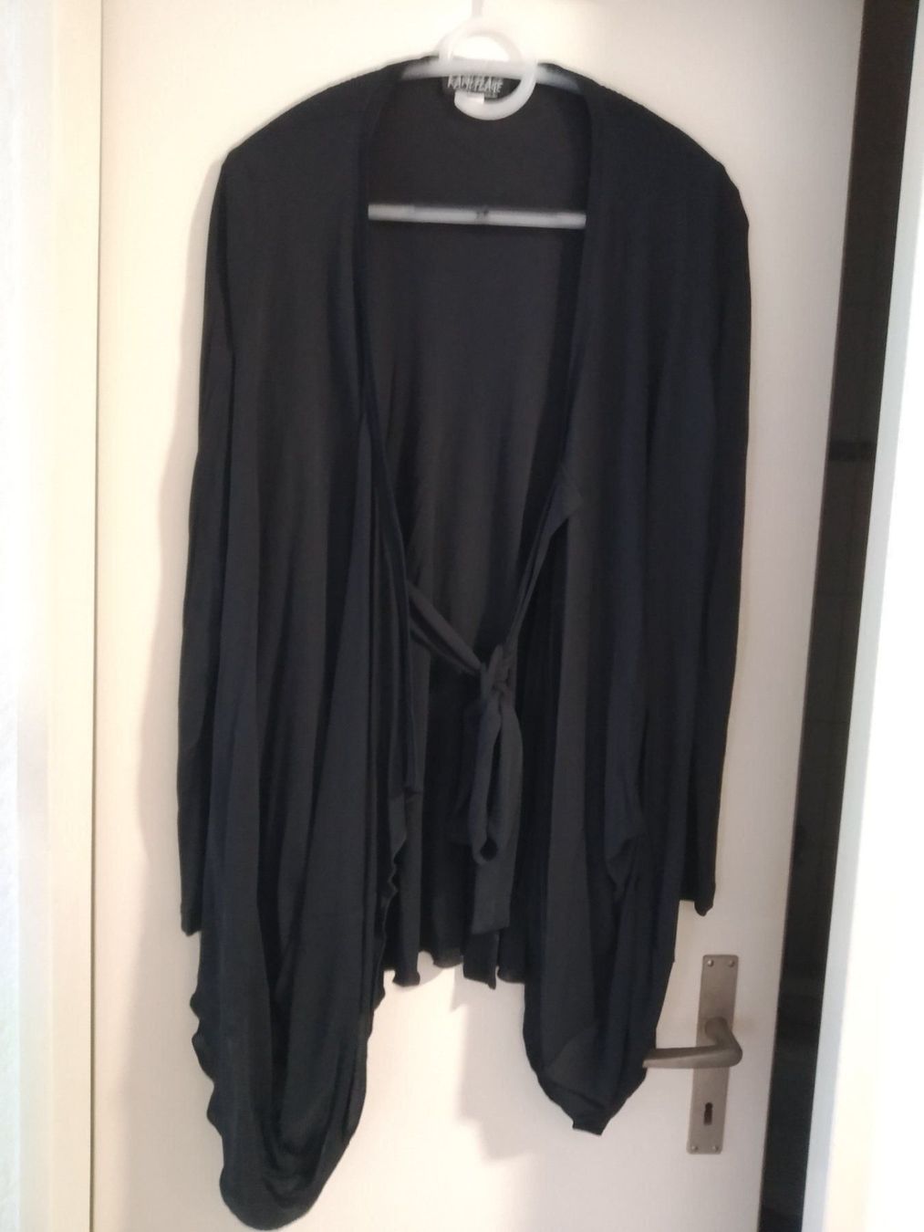 Jacken: Jacke Kamuflage M Neuwertig – Neu (gemäss Beschreibung) aus Münchenbuchsee von Cori1968