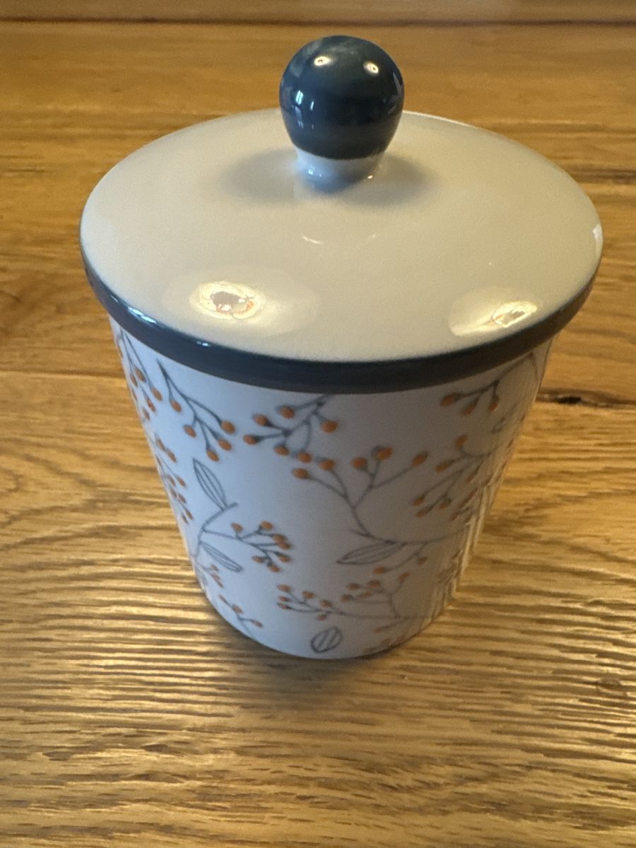 Tutte le decorazioni: Pot céramique – Nuovo (secondo la descrizione) da Le Sentier venduto da virbette