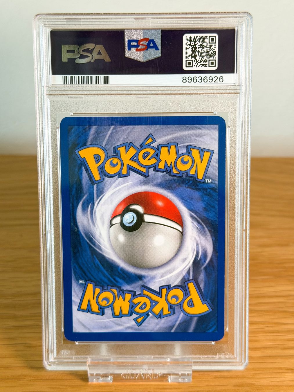 Pokémon Sammelbilder & Trading cards: Pokémon Dark Charizard #4 1st Edition PSA 8 Team Rocket WOTC – Gebraucht aus Montagny-Yverdon von For1 2