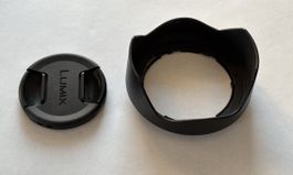 Gegenlichtblende und Objektivdeckel passend zu FZ 1000