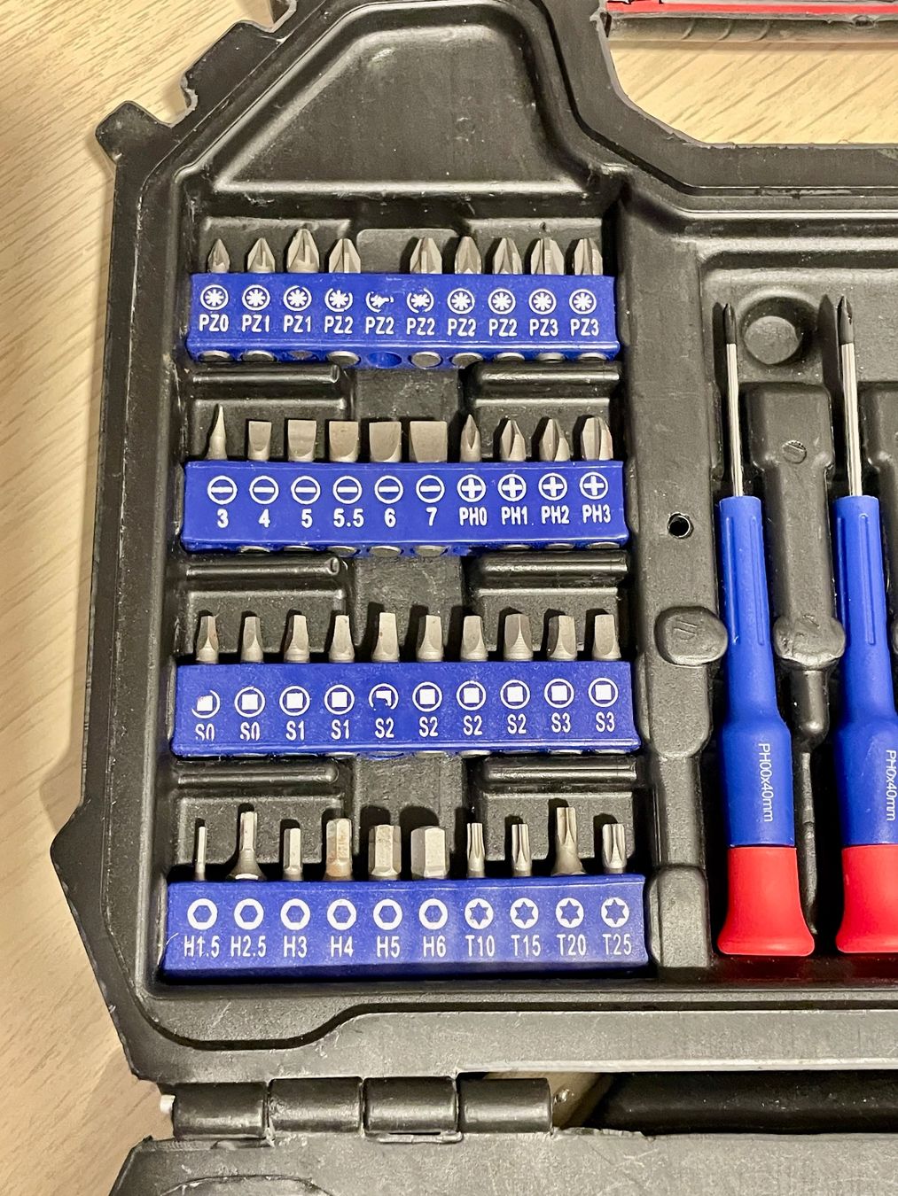 Tutti gli attrezzi: WorkPro Set di 54 pezzi, cacciaviti di precisione + inserti – Usato da Novazzano venduto da GioStore 1