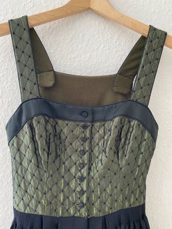Edles u hochwertiges Dirndl von Tostmann in Grösse 38