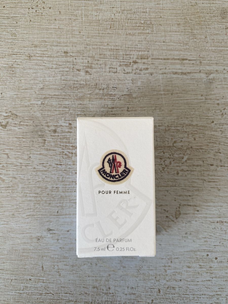 Moncler Profumi & Eau de Toilette: Miniature Monclerc neuve – Nuovo e nell'imballaggio originale da Corsier GE venduto da Helene2365