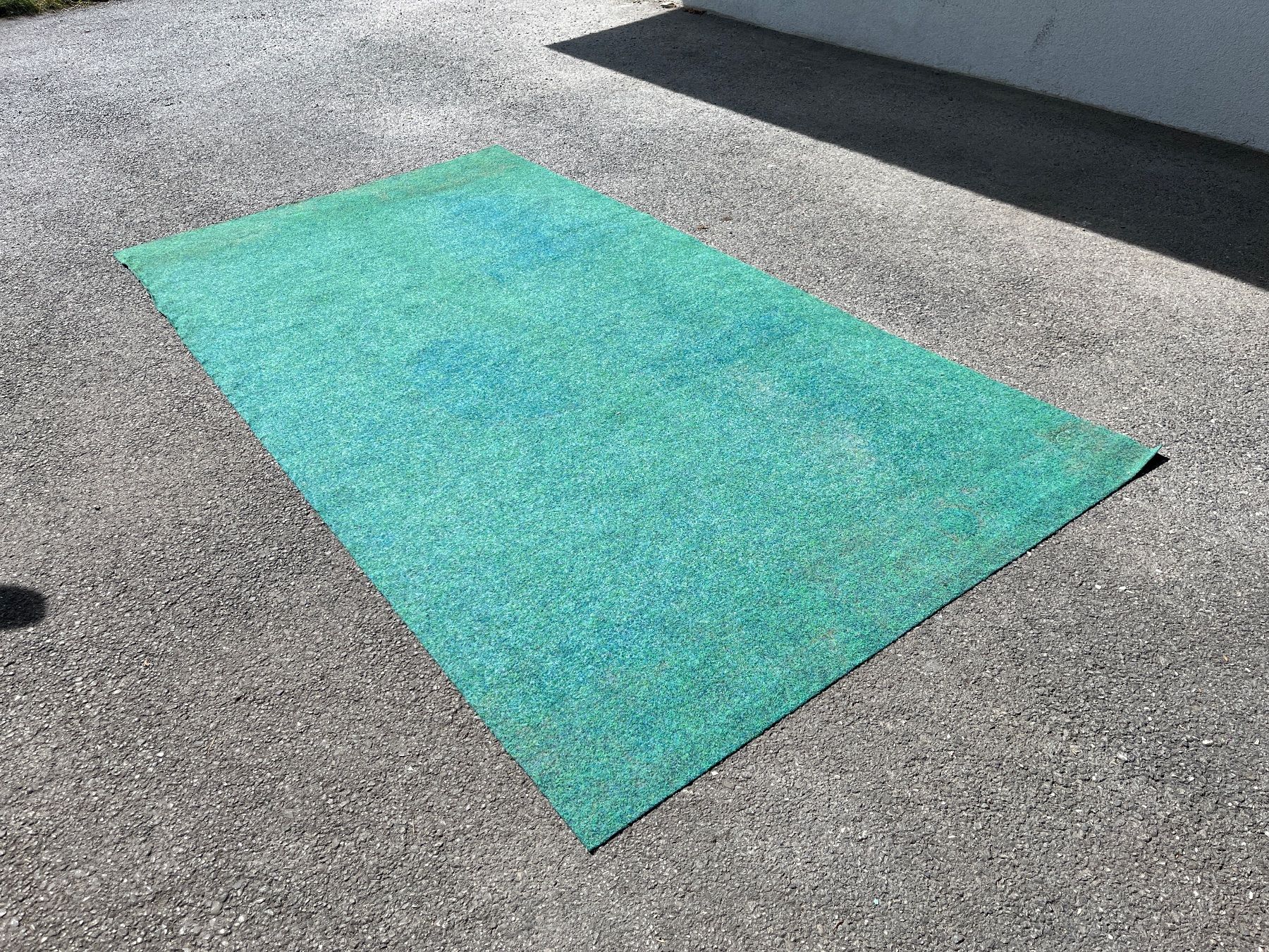 Tappeti: Rasenteppich 1.30 x 2.50m – Usato da Ringoldswil venduto da 3TakB