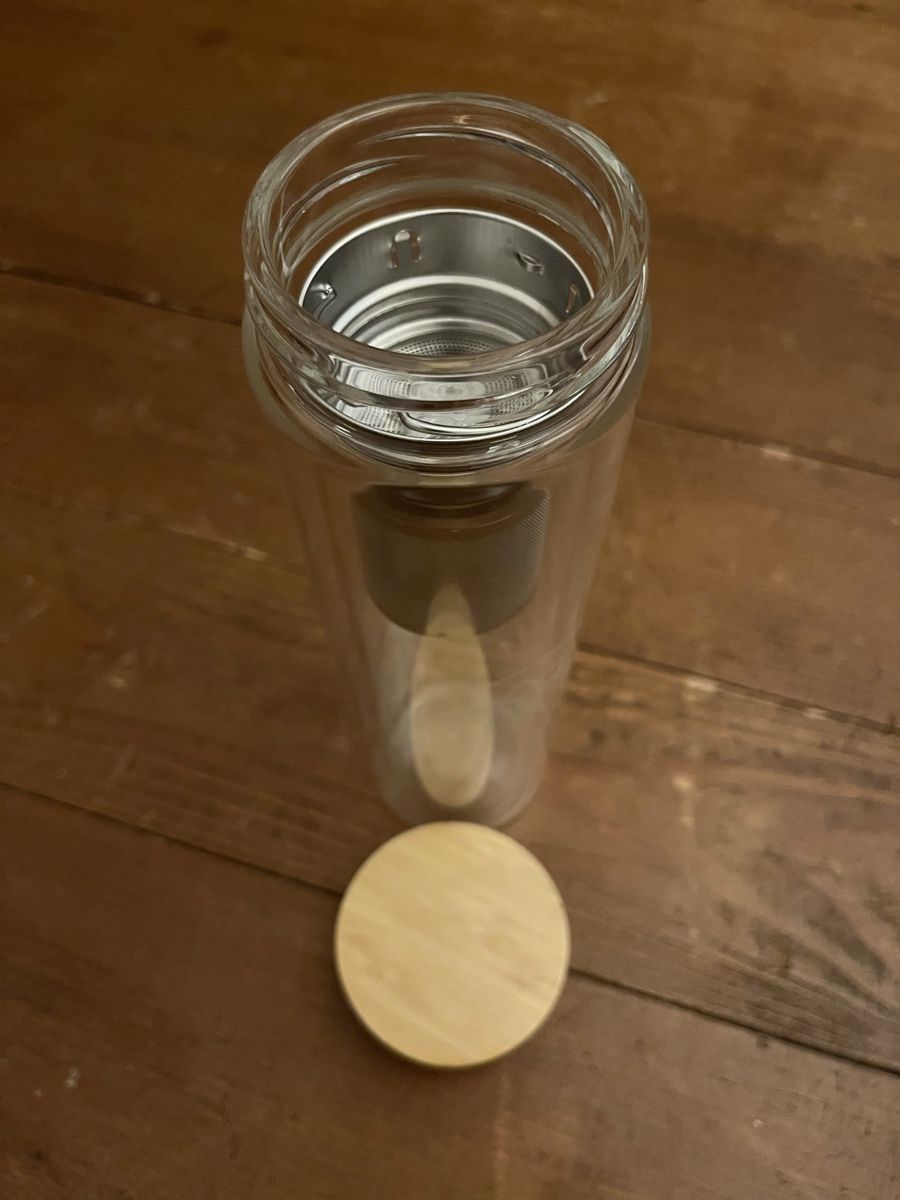Borracce & Thermos: Glasflasche mit Teesieb – Nuovo (secondo la descrizione) da Spiegel b. Bern venduto da oli_byg8 4