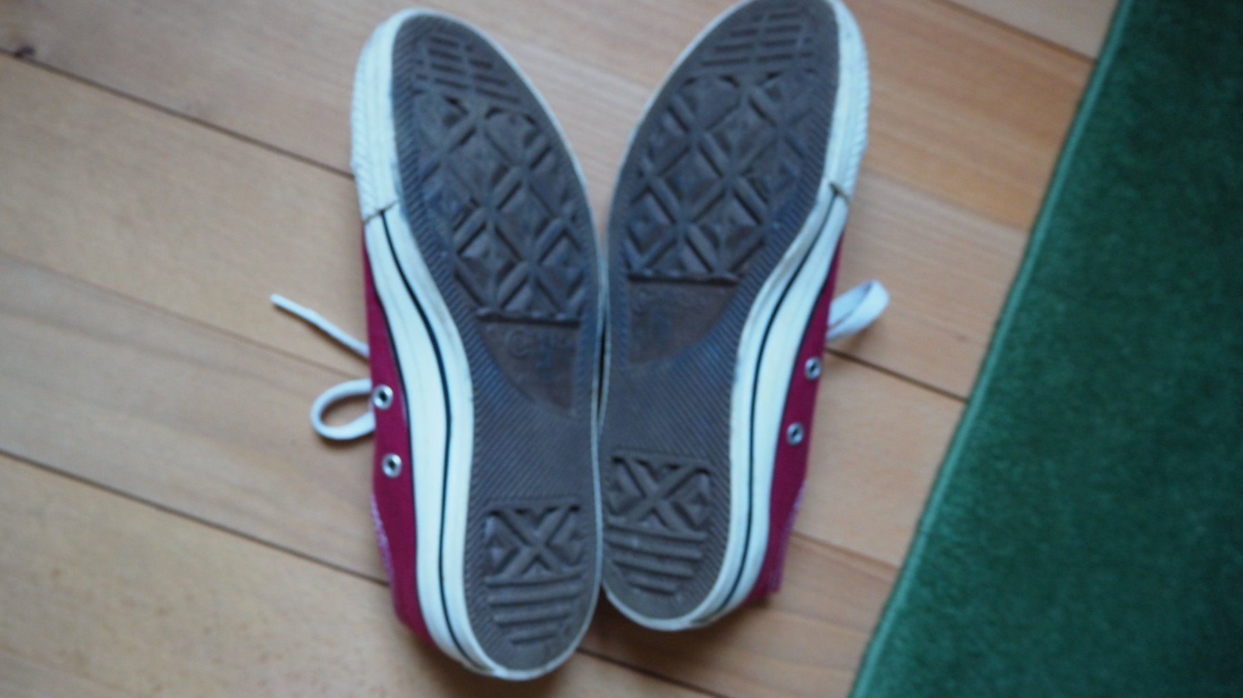 Converse Scarpe da uomo: Converse – Usato da Olten venduto da Tulpeag 1
