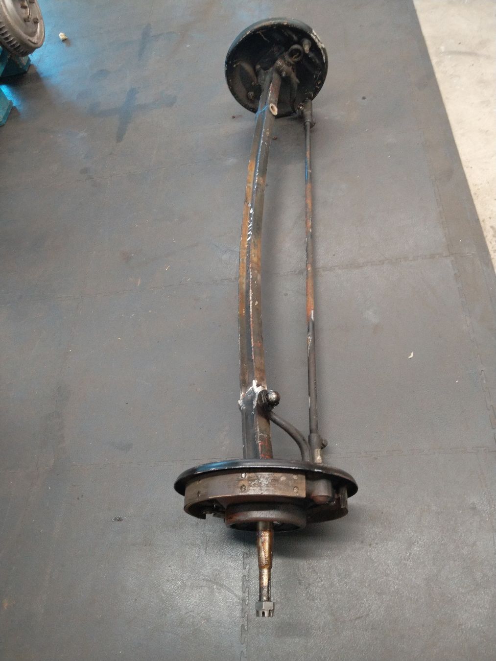 Ford Toutes les pièces auto: Ford A Vorderachse front axle  – D'occasion à Steinen par Blackcadillac