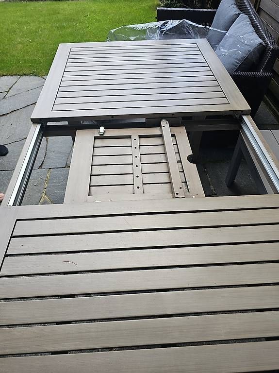 Tavoli: Ausziehbarer Gartentisch 160x90x77 – Usato da Muttenz venduto da alexlexmoser 1