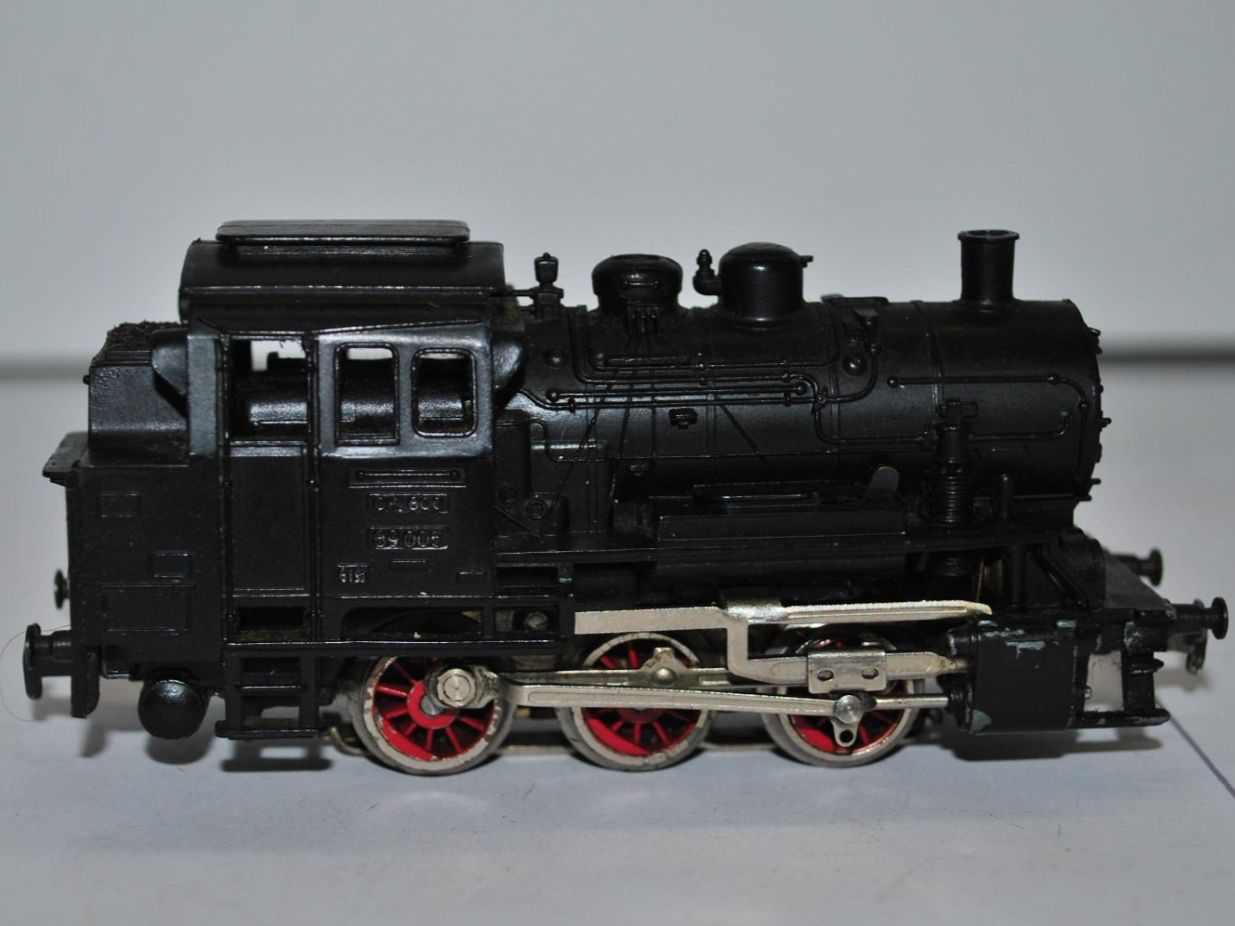 Märklin Trains électriques: Märklin Dampflok DB (PDB328) – D'occasion à Aarwangen par Bahnsupport 1