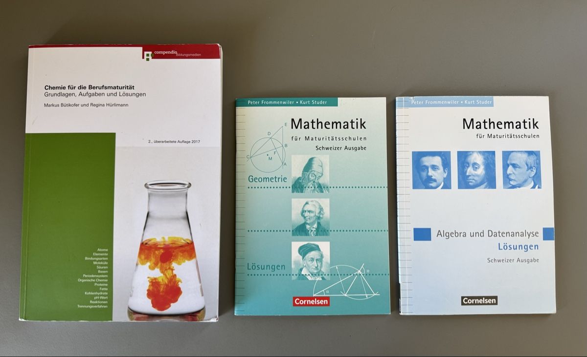 Libri: Schulbücher-Paket für BMS – Usato da Steckborn venduto da MemphisDepay 1