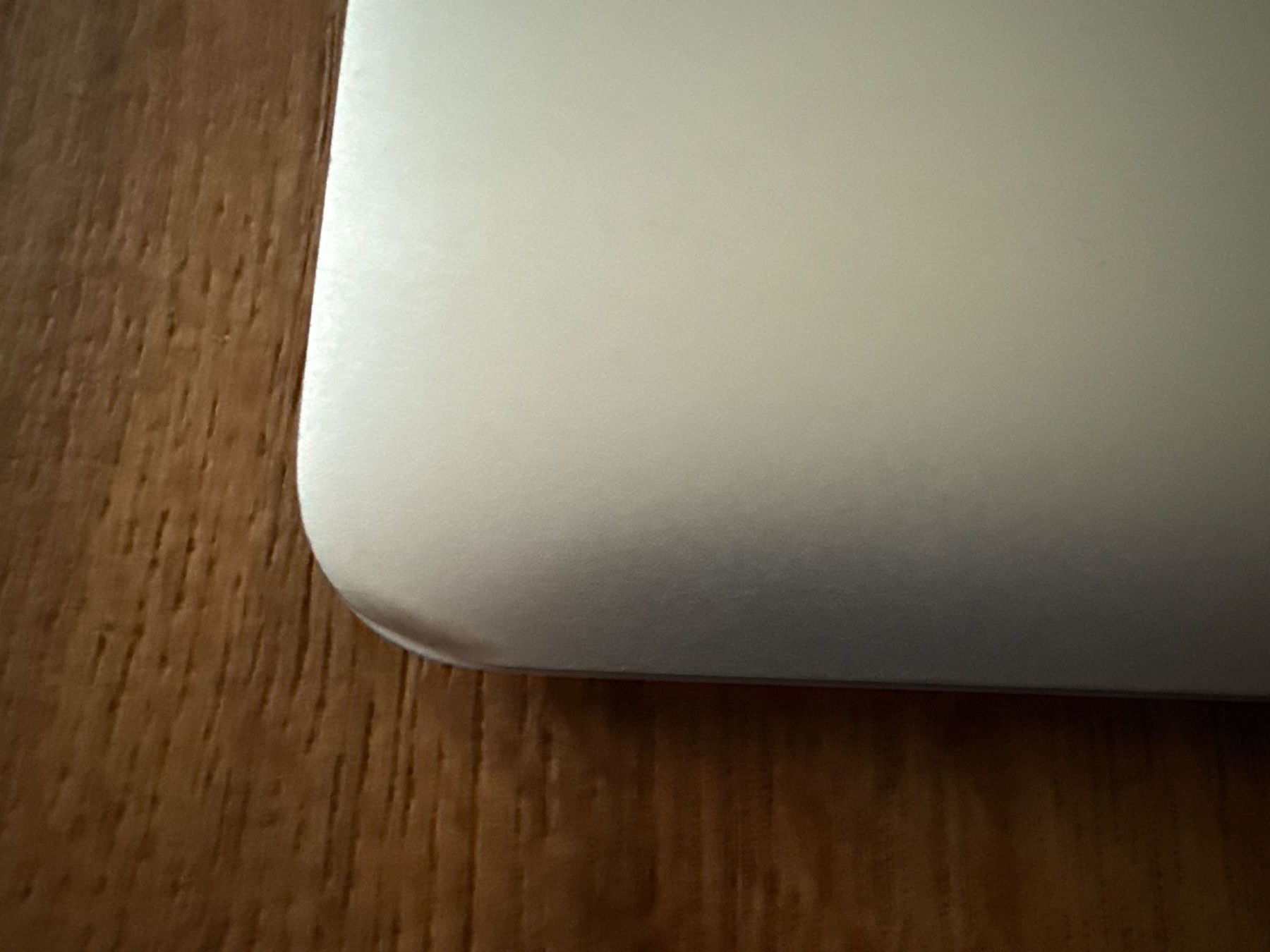 Apple Notebook: MacBook Air (13-inch, Early 2015) – Usato da Zürich venduto da Gekuu 5