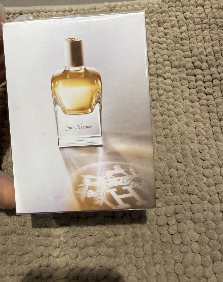 Hermès Profumi & Eau de Toilette: Jour d Hermes Parfum  – Nuovo e nell'imballaggio originale da Zürich venduto da 7b6s 2