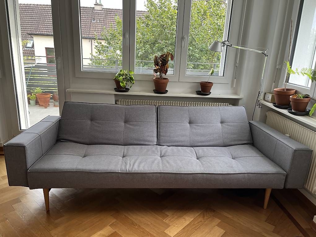 Sofas: Schlafsofa Splitback Styletto – Gebraucht aus Zürich von bea_6yrz 1