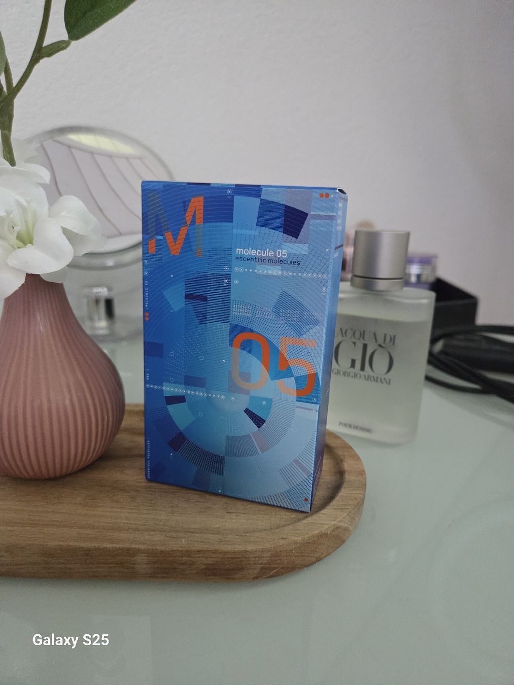 Profumi & Eau de Toilette: Escentric Molecules Molecule 05 Eau de Toilette 100ml neu – Nuovo (secondo la descrizione) da Weiach venduto da Vin_tage 1