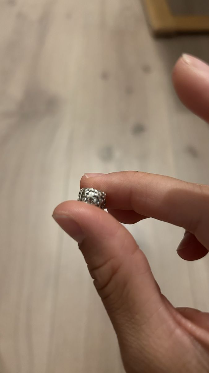 Pandora Anhänger: Pandora 925 Silber Charm Stopper Blumenmuster – Gebraucht aus Biel/Bienne von van_6qsl