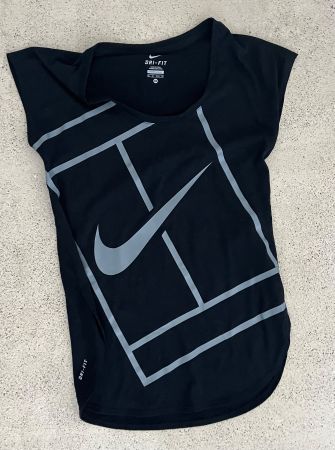Nike Shirt XS schwarz