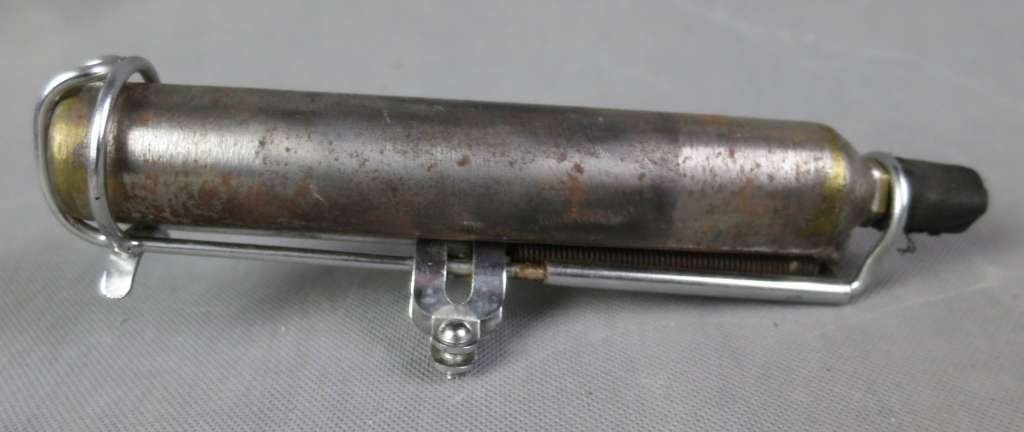 Ersatzteile: "CO2-Inflator" aus den 1960er / 70er – Gebraucht aus Zürich von 1.Simon 2