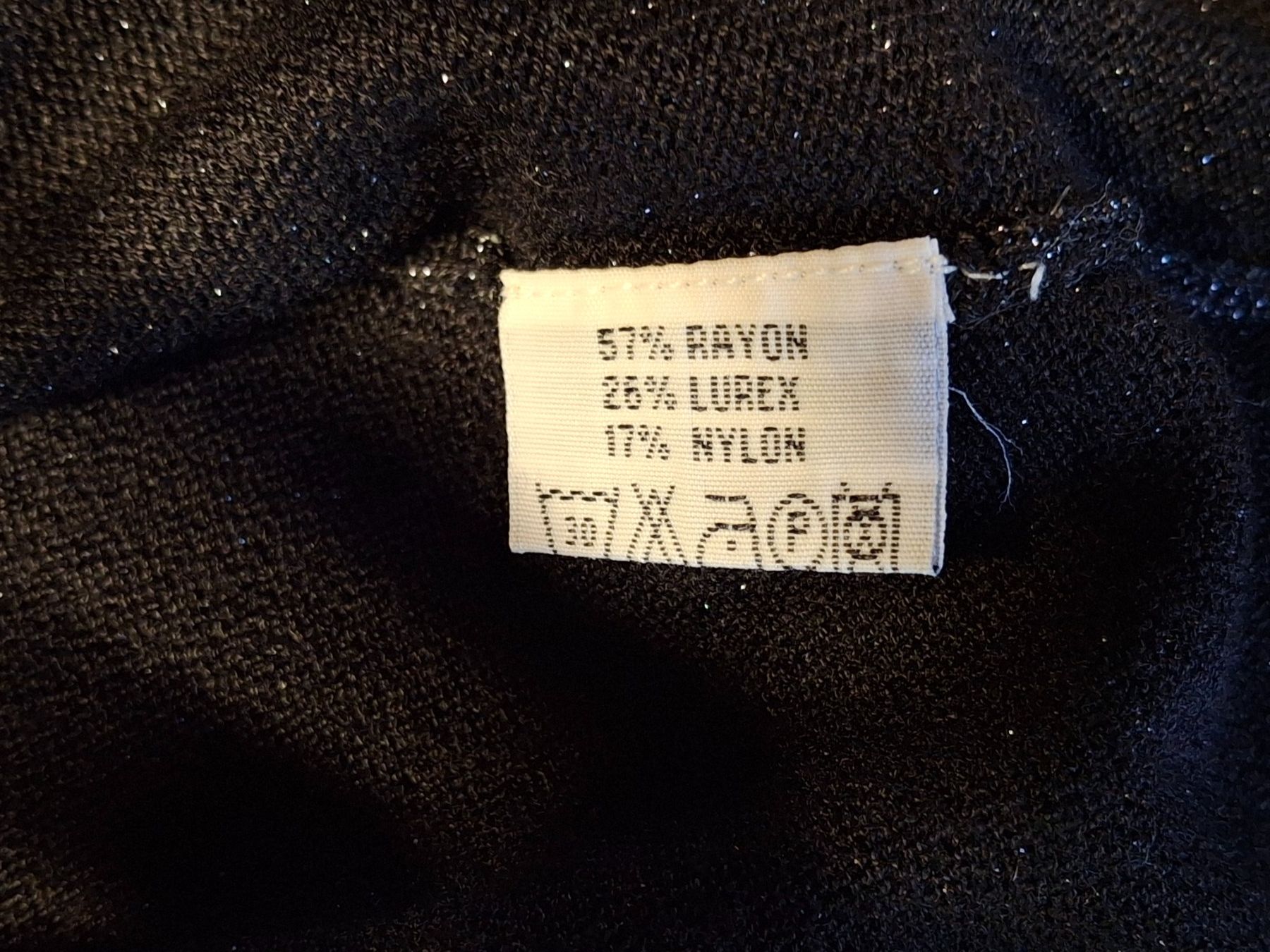 Maglioni & Felpe: Pull col en V noir et fil argenté taille S – Usato da Villiers venduto da san_jn5w 3