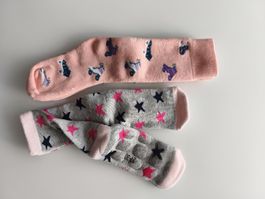 2 paar neue Socken