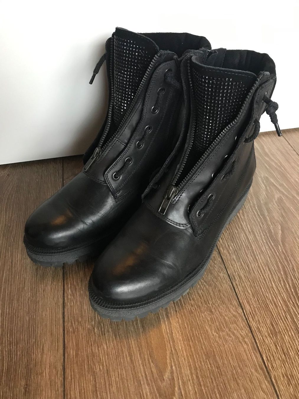 Scarpe da donna: Manas bottes en cuir pointure 40 – Usato da Grimisuat venduto da eliseba88