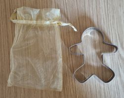 Guetzli-Ausstecher "Lebkuchenmann", inkl. Säckli