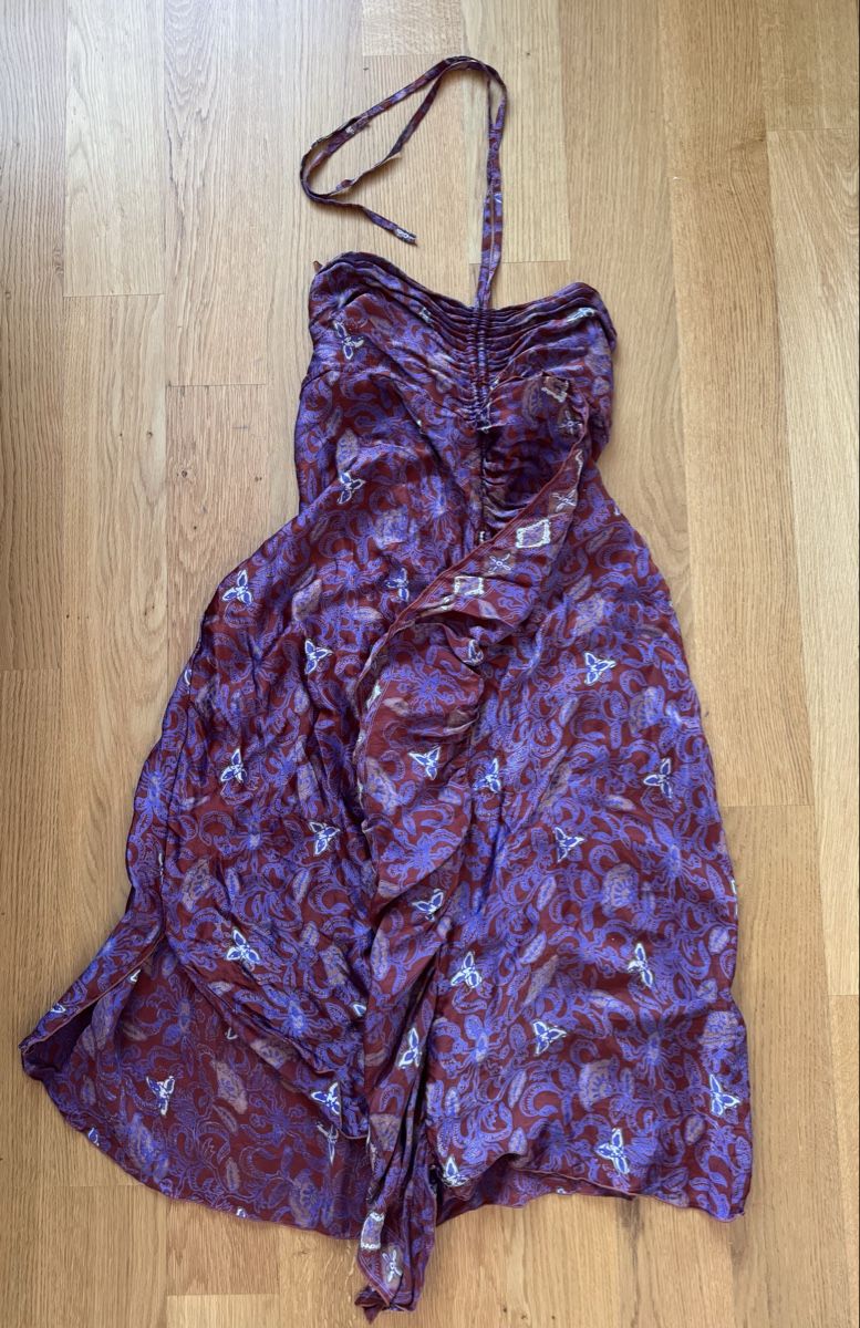 Vestiti: Luftiges Seidenkleid aus 100% Seide – Usato da Zürich venduto da Vindpust